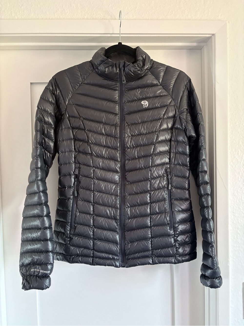 Mountain Hardwear Women’s Small Approx Ghost Whisperer Jacket Puffer Dark Grey